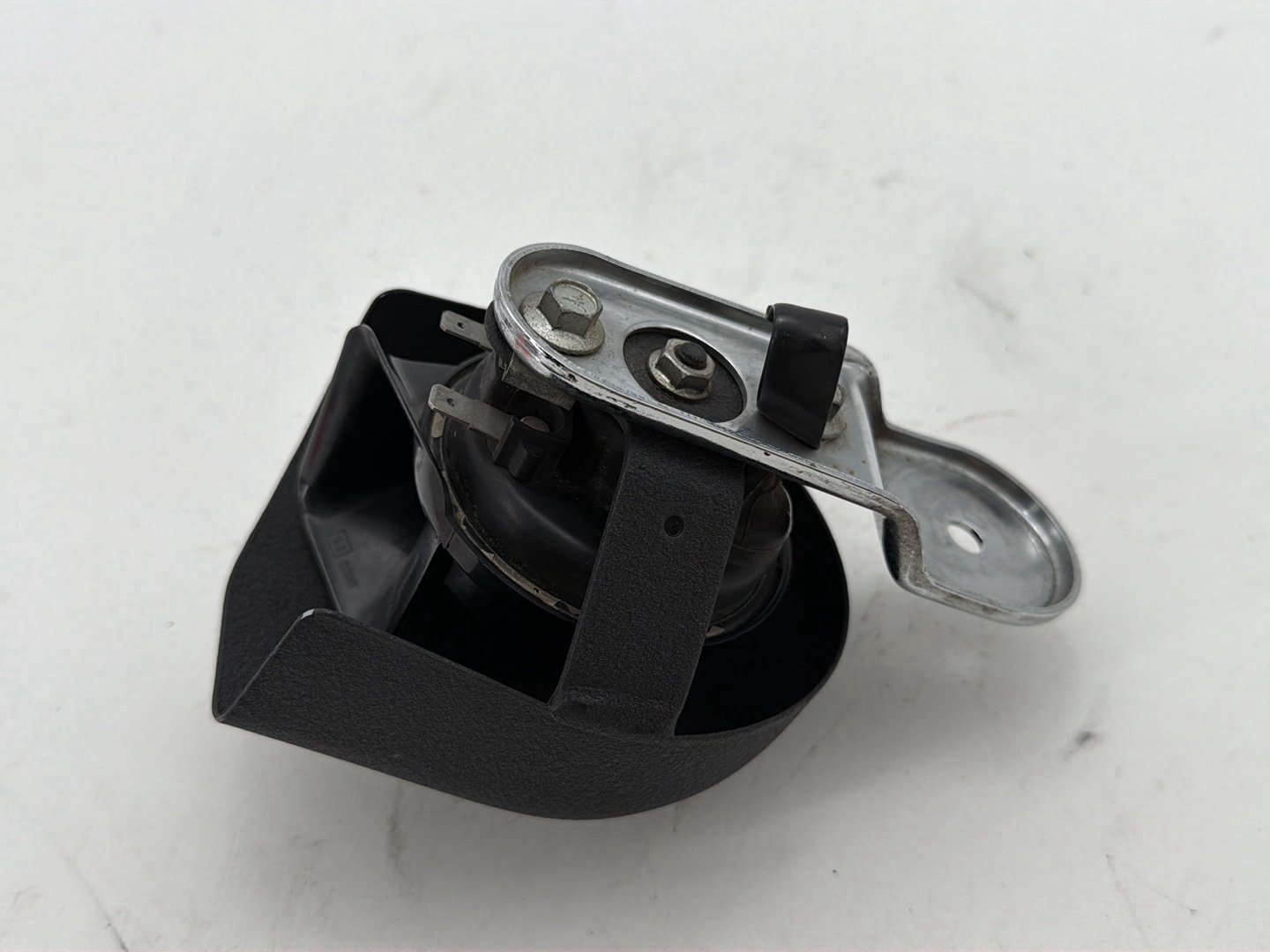 2008 Harley Dyna Fat Bob FXDF OEM Signal Horn Klaxon Beep