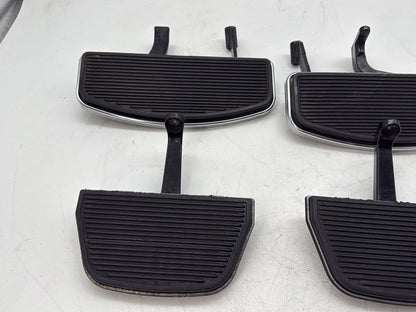 2006 Harley Touring FLHTCI Electra Glide Classic OEM Left Right Driver & Pass Floorboard Foot Rest