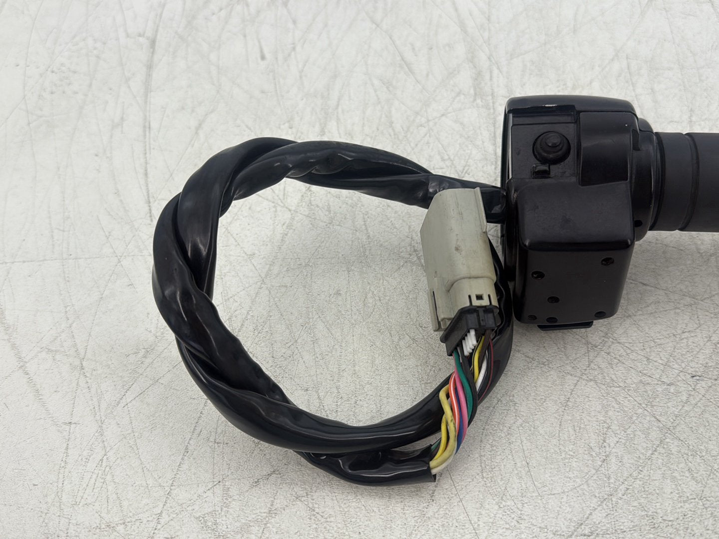 2011 Harley Street Glide Touring FLHX OEM Left Turn Signal Headlight Switches Controls