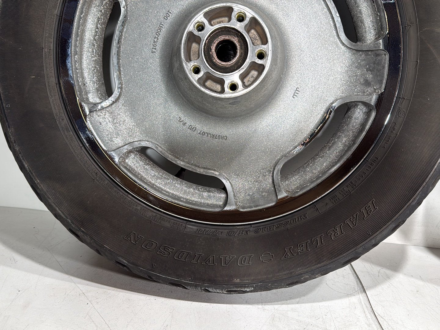 2004 Harley Road King Touring Custom FLHRSI OEM Front & Rear Wheel Rim Tire