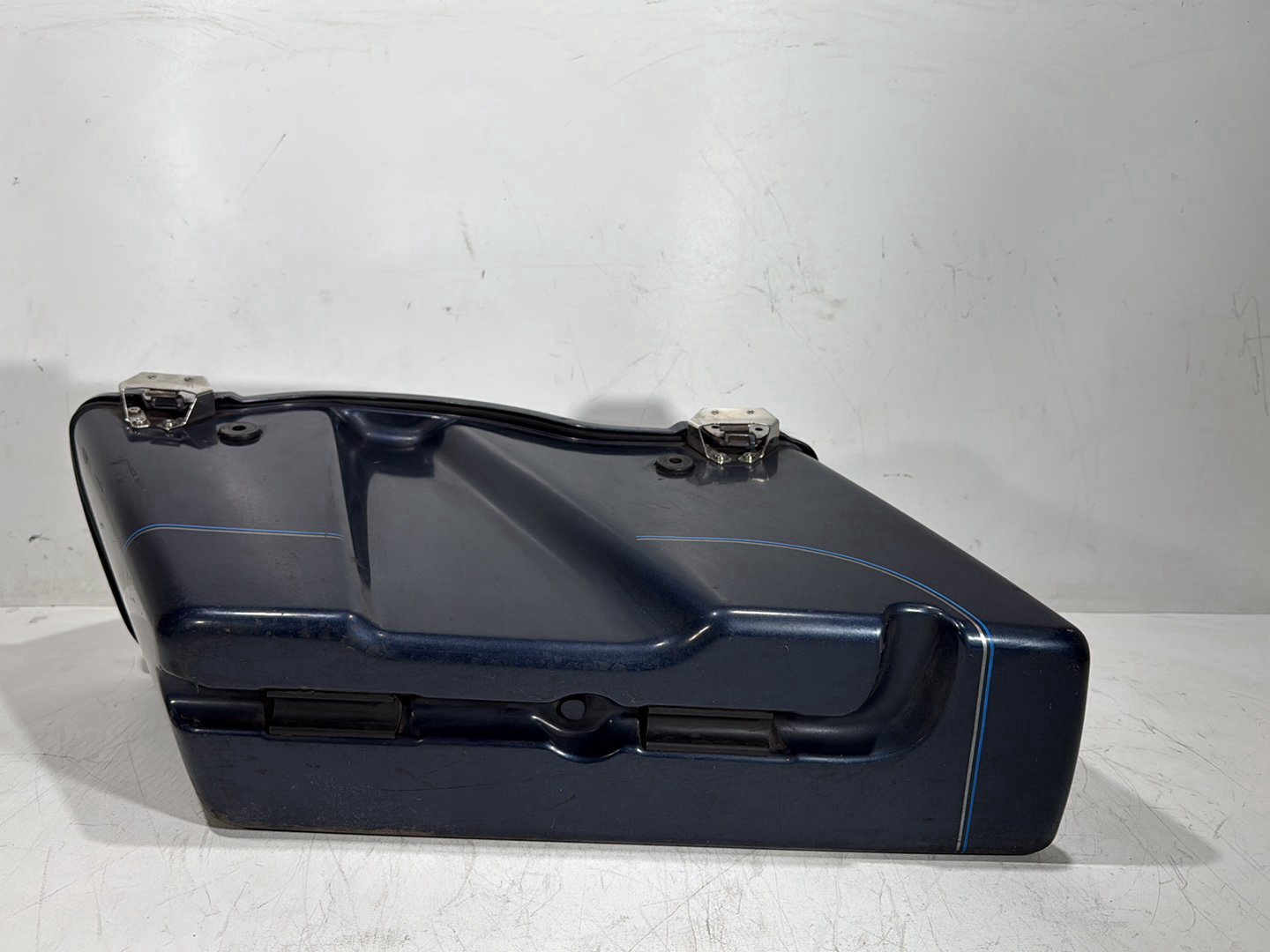 2008 Harley Road King Touring FLHR OEM Right 1 Saddlebag Luggage NO Key