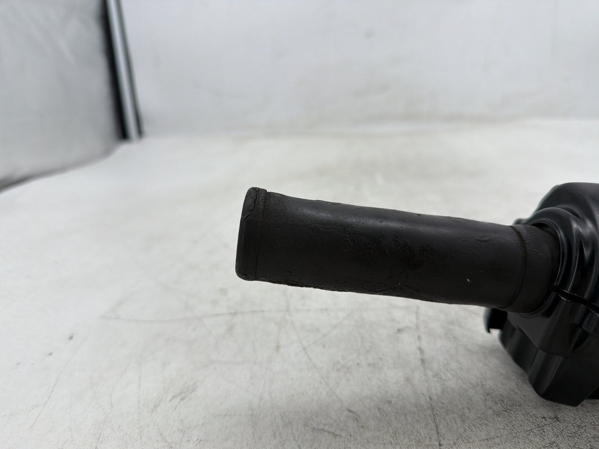 2010 Harley Electra Glide Touring OEM Right Engine Start Kill Switches Controls