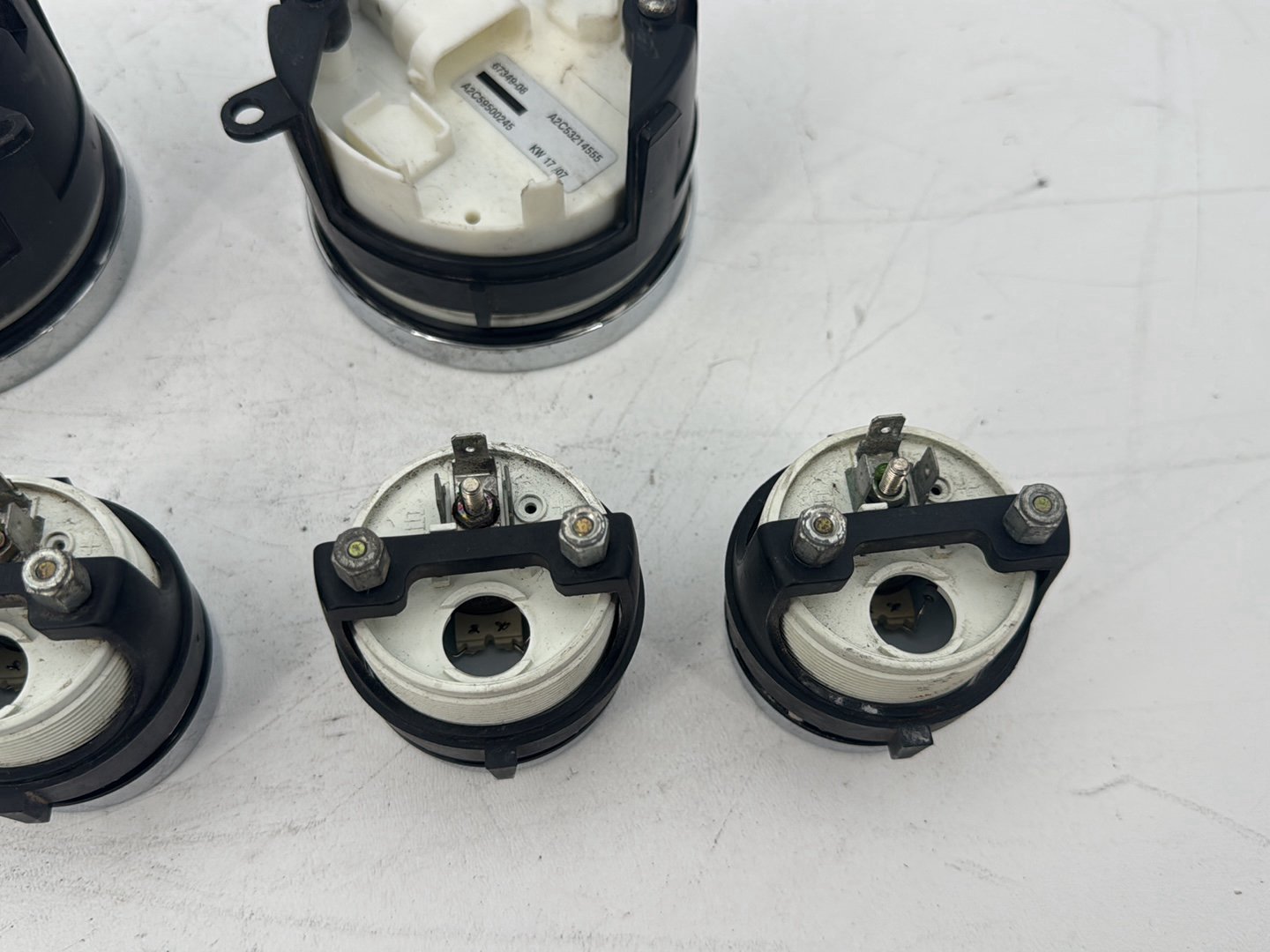 2008 Harley Touring FLHT Electra Glide OEM Air Oil Volt Fuel Tacho Speedo Gauges