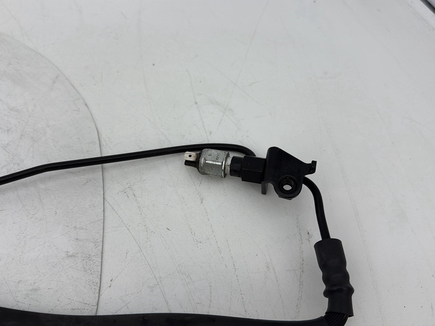 2008 Harley Electra Glide Touring Ultra FLHTCUI OEM Rear Brake Hose Line Pipe NON-abs