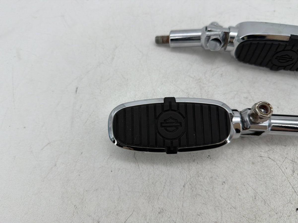 2003 Harley Softail Deuce FXSTDI OEM Passenger Left & Right Foot Pegs
