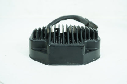 1999 - 2006 Harley-Davidson Dyna Low Rider Voltage Regulator Rectifier  74631-04