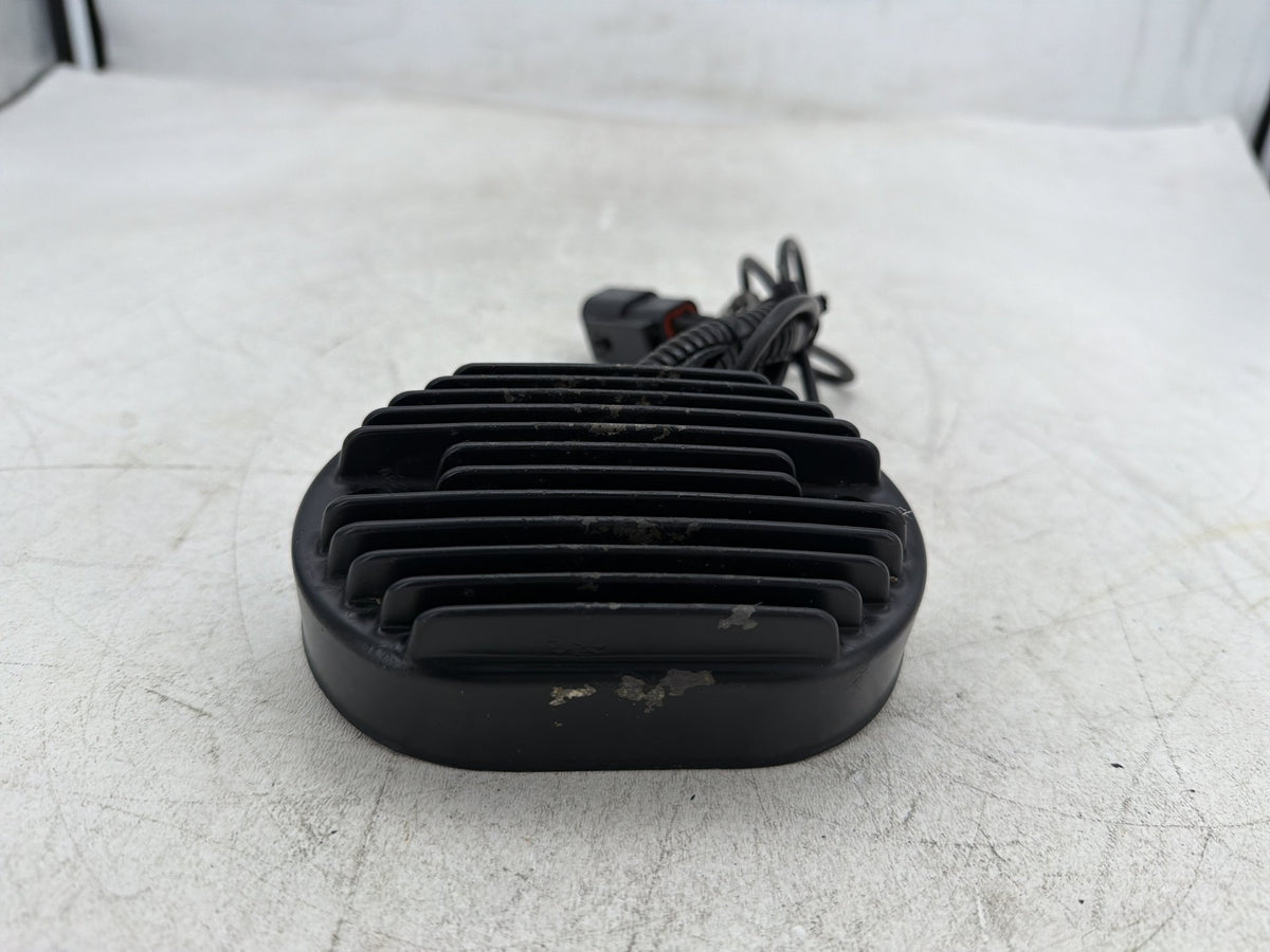 2001 Harley Fat Boy Softail FLSTF OEM Voltage Regulator Rectifier