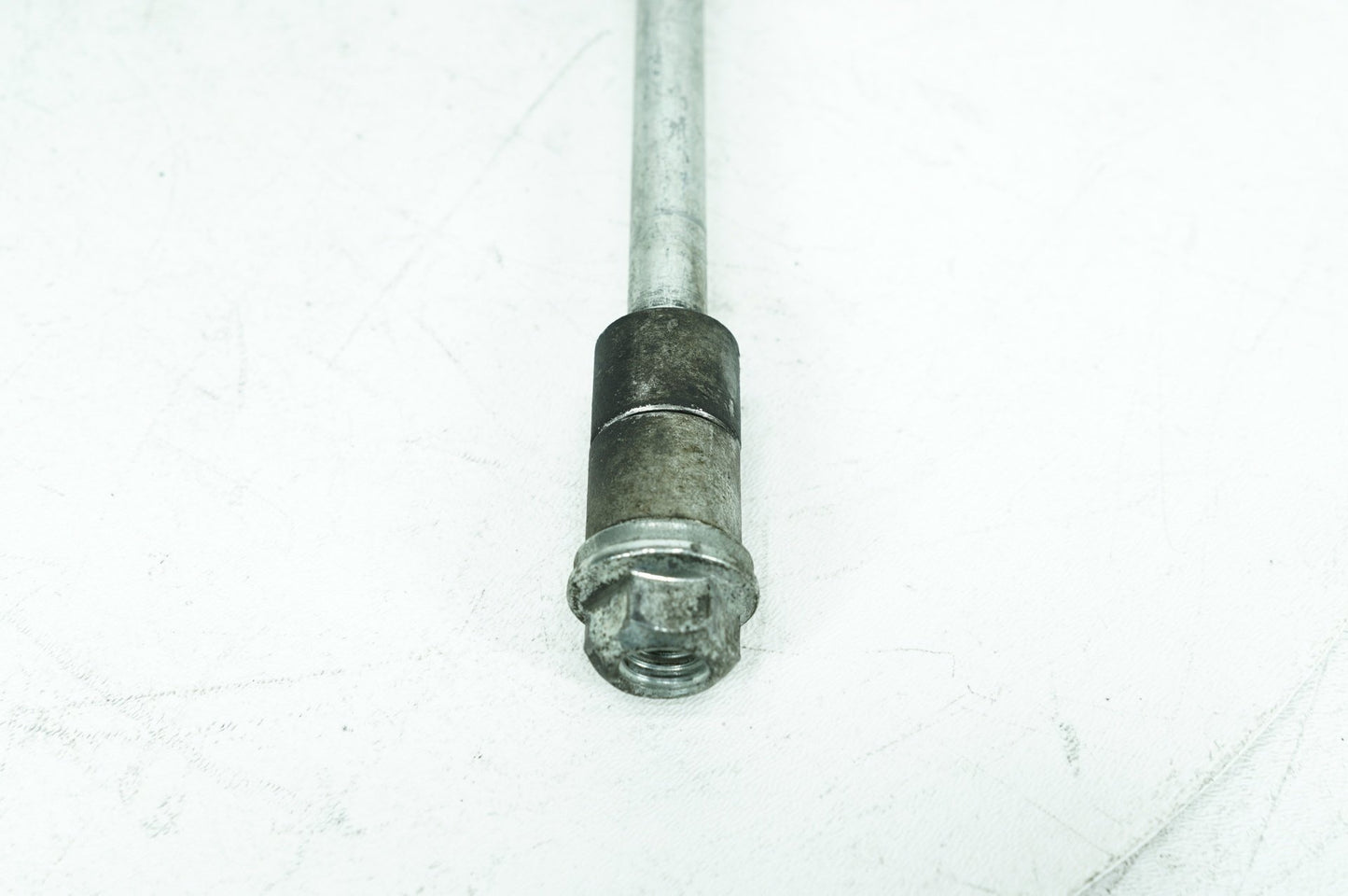 1999 - 2006 Harley-Davidson Softail Heritage Classic Engine Mount Pivot Bolt Shaft 48054-00
