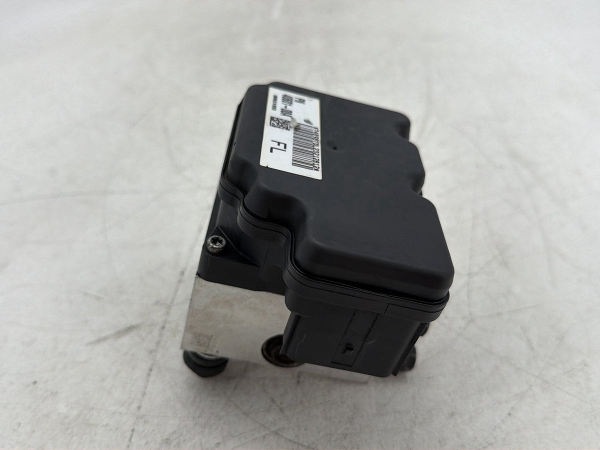 2013 Harley Electra Glide Touring CVO Screamin Eagle OEM ABS Brake Pump & Control Module