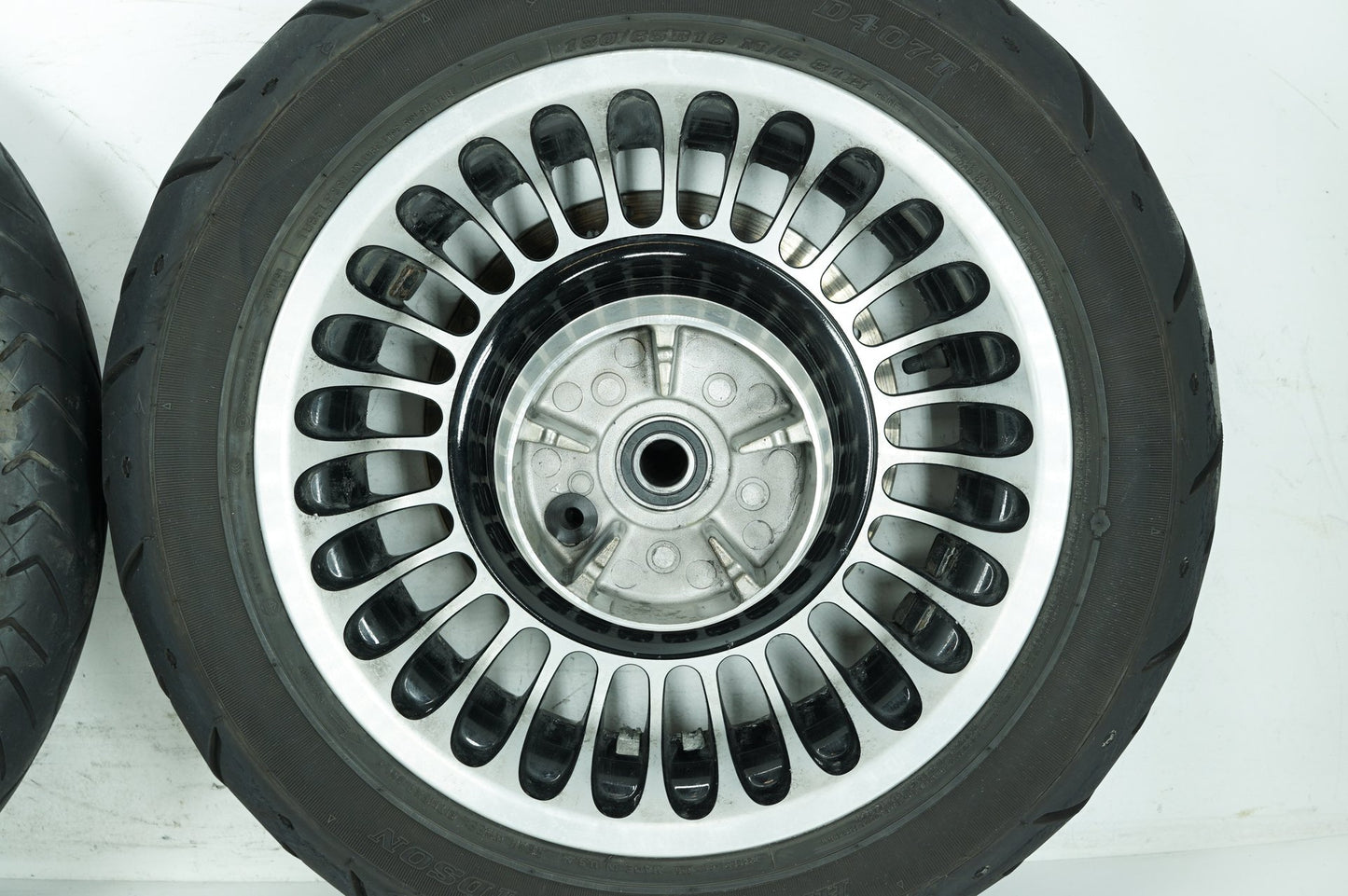 2008 - 2016 Harley-Davidson Touring Electra Glide Classic Front & Rear Wheel Rim Tire  	43402-09A