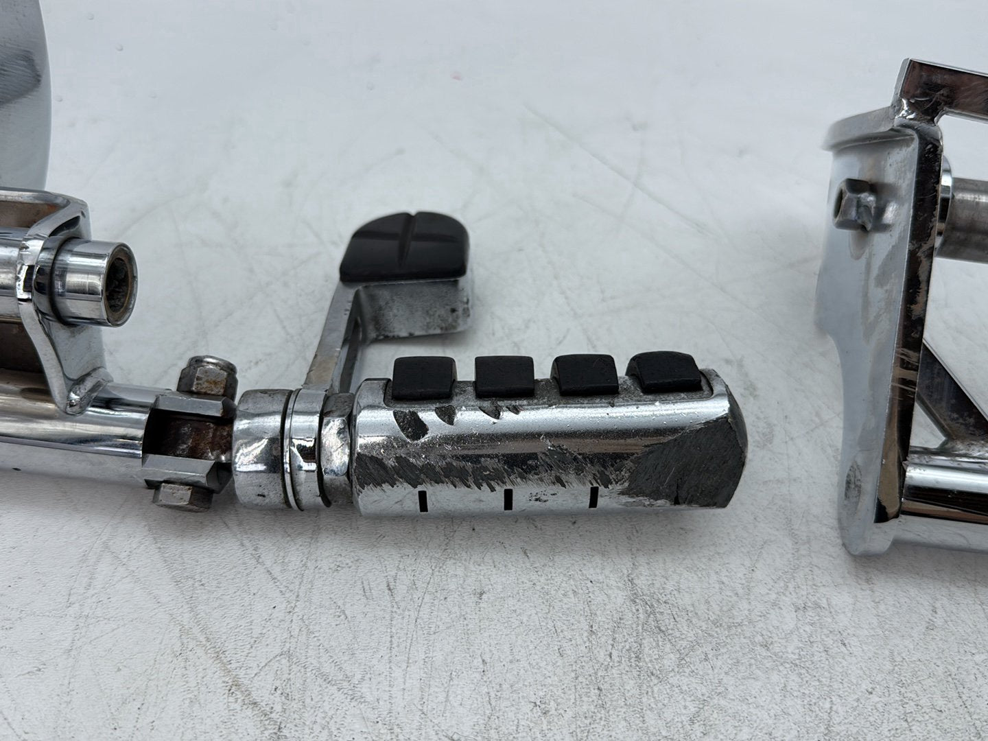 1998 Harley Softail Custom FXSTC OEM Left Driver Foot Controls Peg Rest
