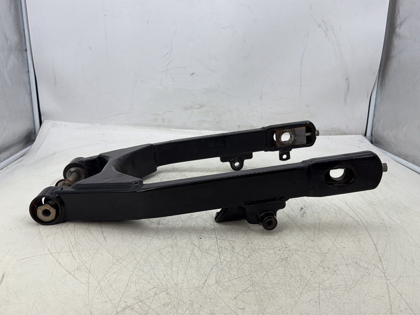 2012 Harley Dyna Super Glide Custom FXDCI OEM Rear Fork Swingarm Swing Arm