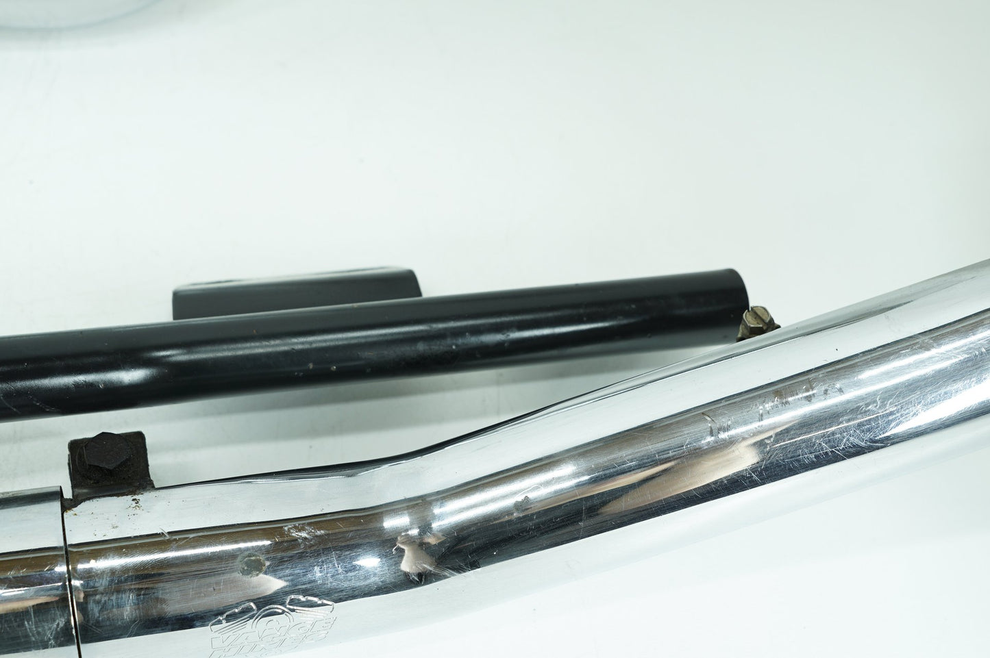 1999 - 2006 Harley-Davidson Softail Fat Boy Exhaust Header Pipes Vance & Hines  	65499-00A