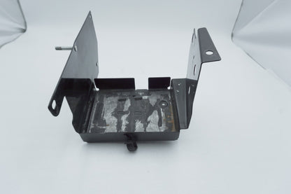 1999 - 2006 Harley-Davidson Touring Electra Glide Battery Tray Bracket Holder Carrier 66281-02A