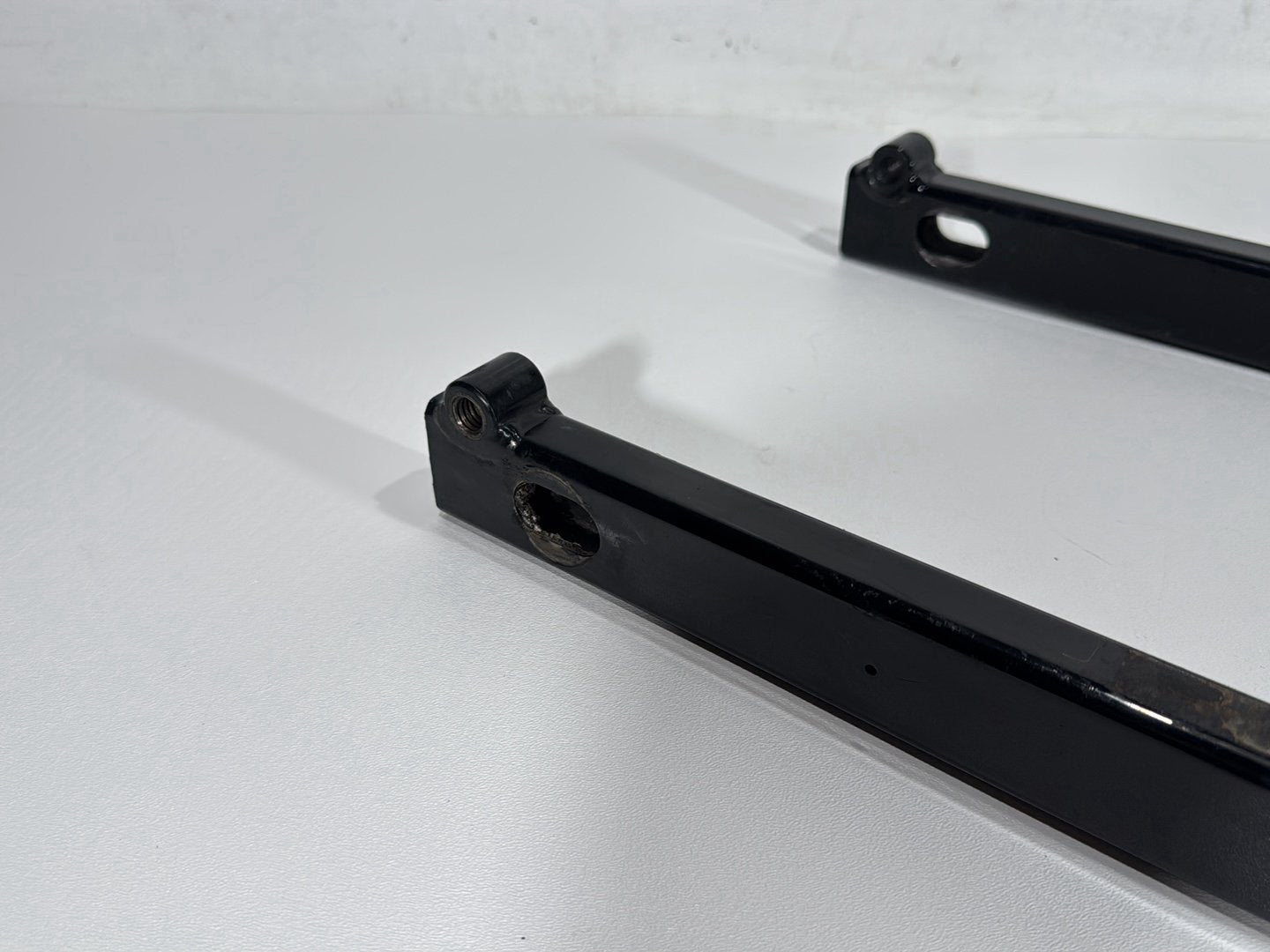 1998 Harley Road King Touring FLHRCI Classic OEM Rear Fork Swingarm Swing Arm