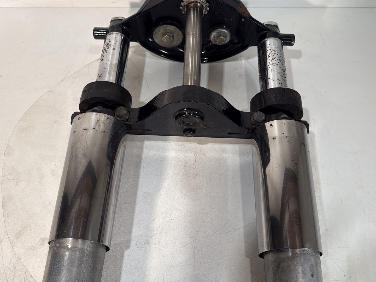 2007 - 2012 Harley-Davidson Touring Street Glide Front Triple Tree Set & LH RH Fork Legs Sliders