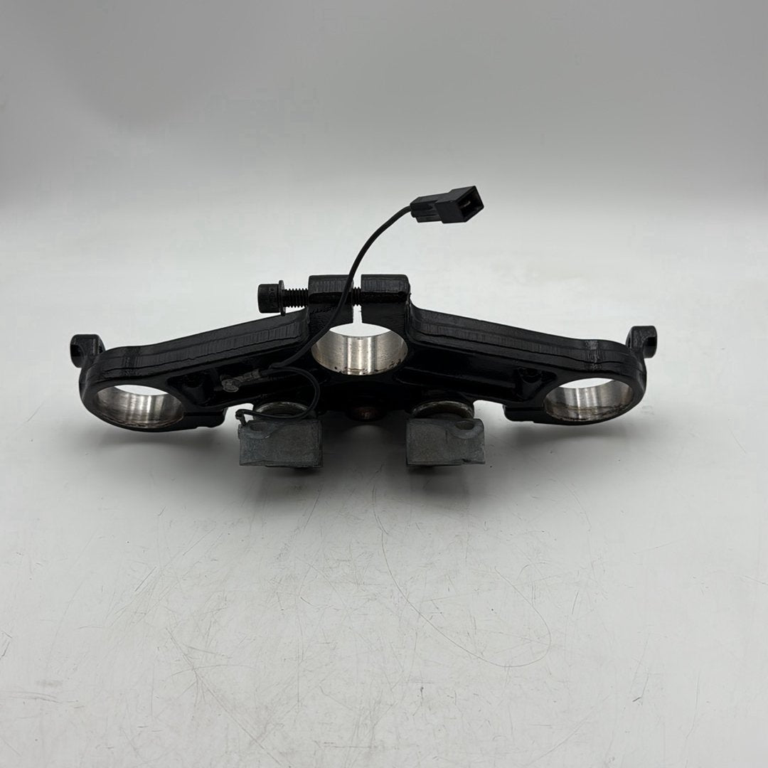2008 - 2016 Harley-Davidson Touring Street Glide Front Fork Upper Triple Tree Clamps 45900024