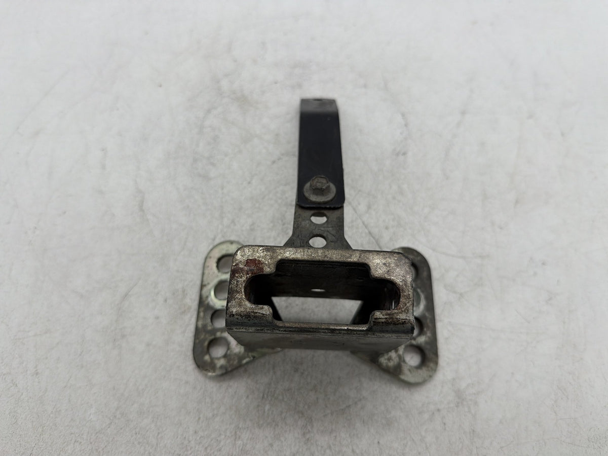 2012 Harley Electra Glide Touring OEM Front Driver Rider Backrest Bracket Mount
