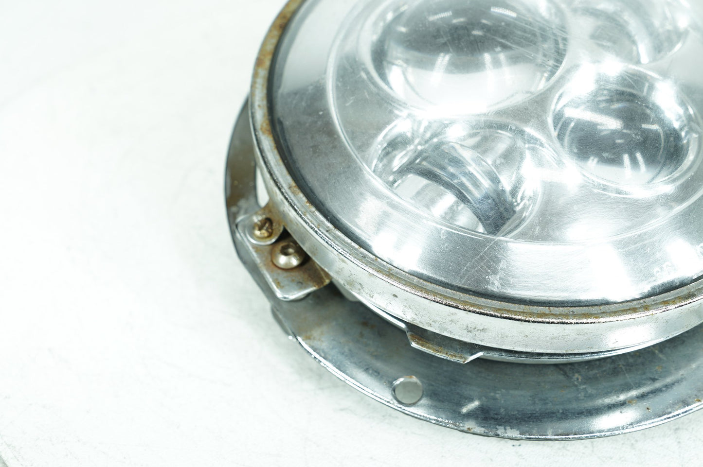 2007 - 2012 Harley-Davidson Touring Street Glide Headlight Headlamp Head Lamp Light LED  	68342-05