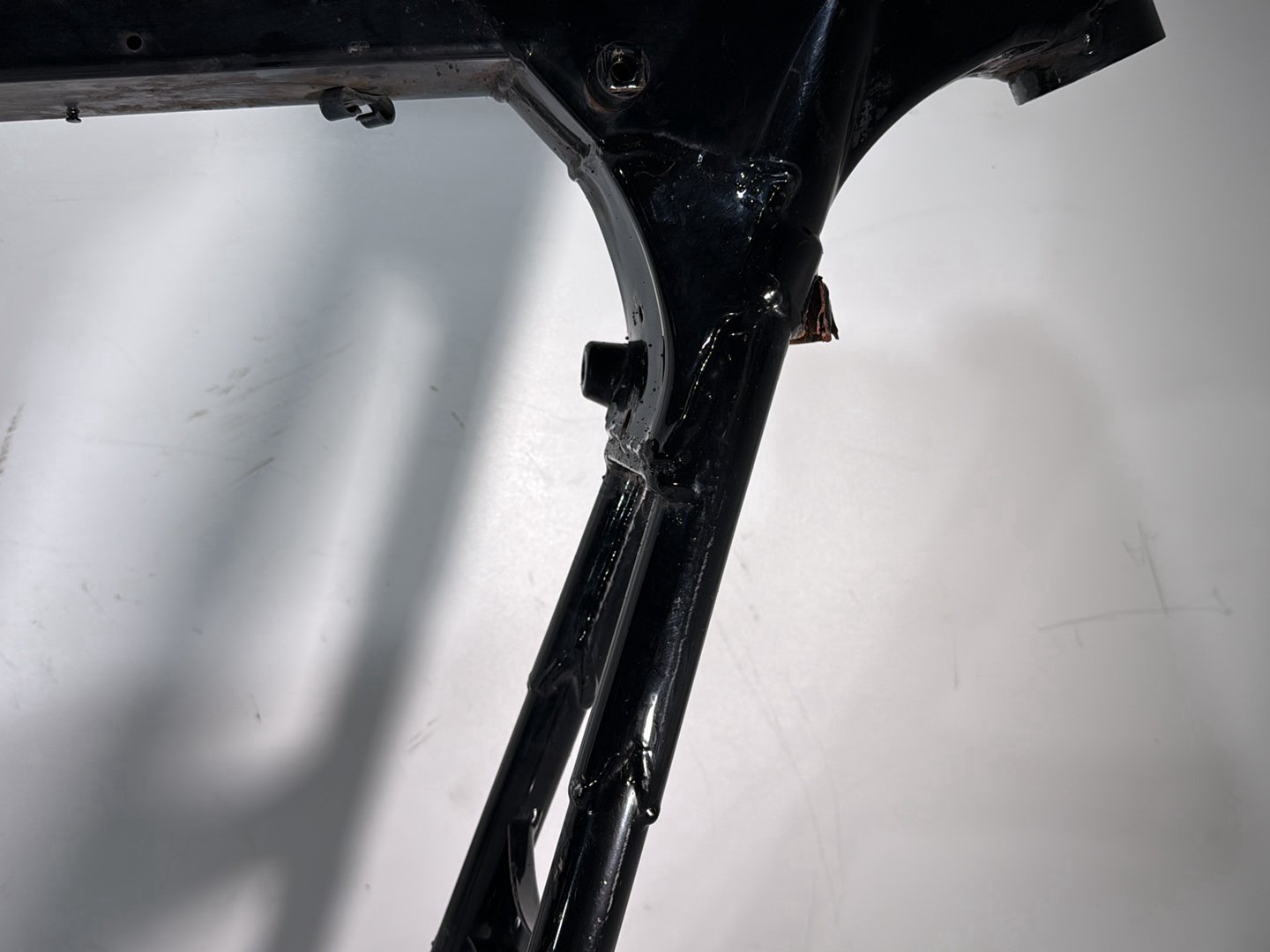 2008 Harley Electra Glide Touring Ultra FLHTCUI OEM Body Main Frame Chassis SLVG