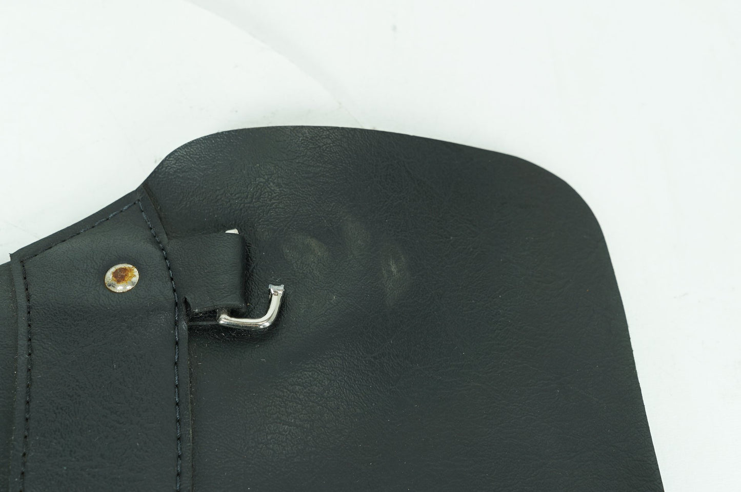 2013 - 2022 Harley-Davidson Sportster Custom Rear Saddle Bag Bridge Holder Leather TH37272
