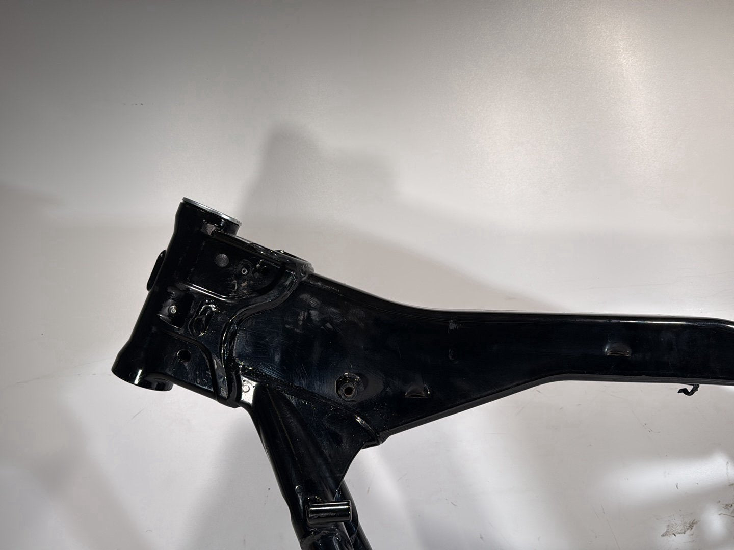 2008 - 2016 Harley-Davidson Touring Street Glide Body Main Frame Chassis SLVG 47900-11BHP