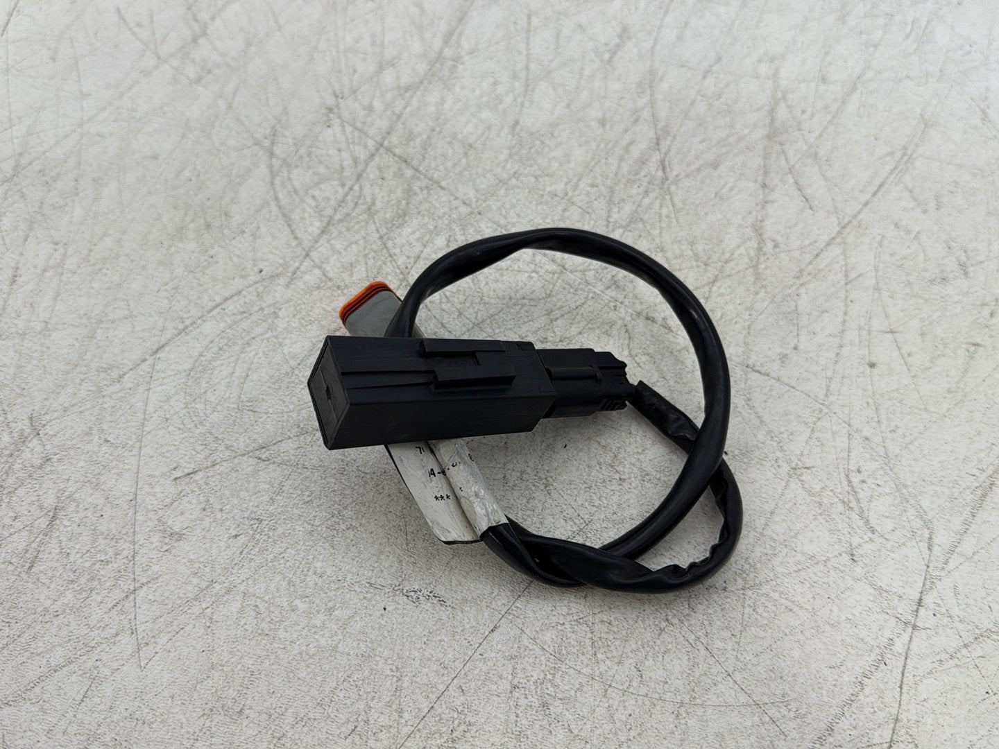 2011 Harley Street Glide Touring FLHX OEM Security Module Antenna Wire 68956-07