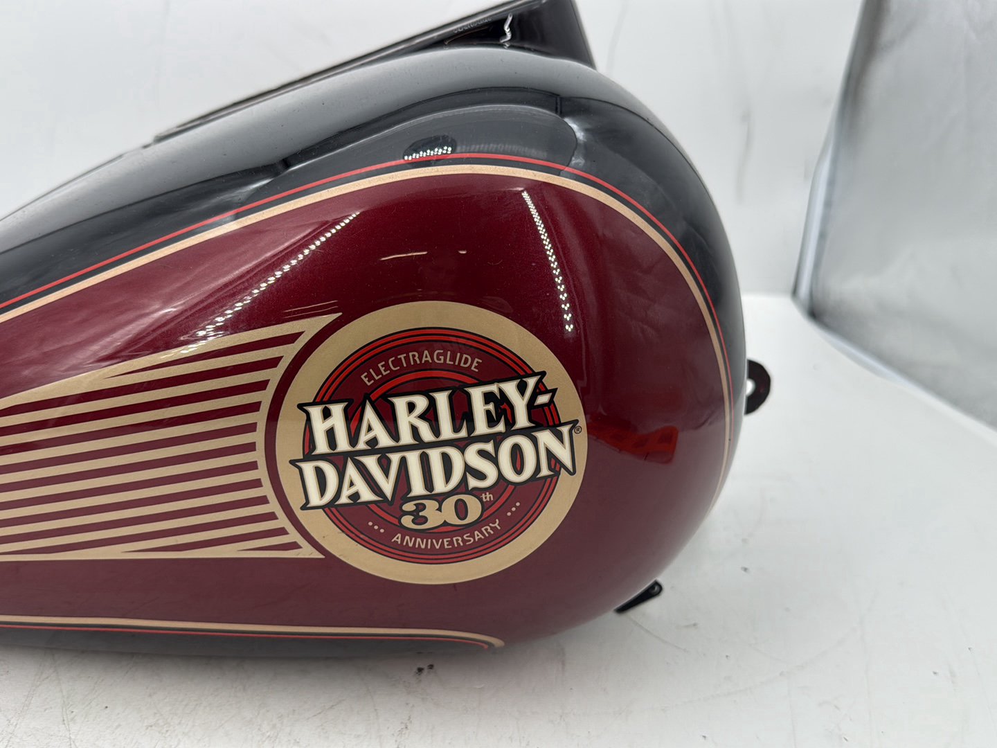 1995 Harley Touring FLHTCI Electra Glide Classic OEM Fuel Gas Tank Gasoline Reservoir