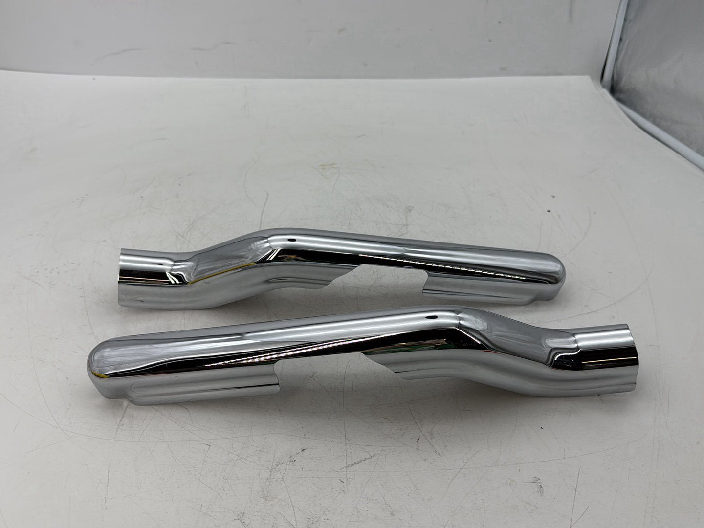 2005 Harley Touring FLHRCI Road King Classic OEM Rear Left Right Fender Struts Bracket