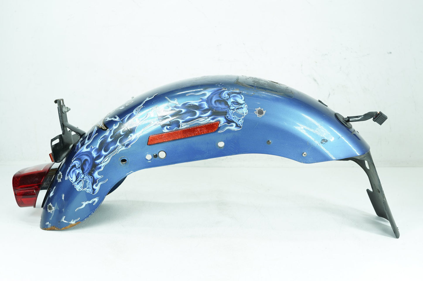 2004 - 2013 Harley-Davidson Sportster Custom Rear Wheel Fender Taillight Brake Lamp  	59847-10