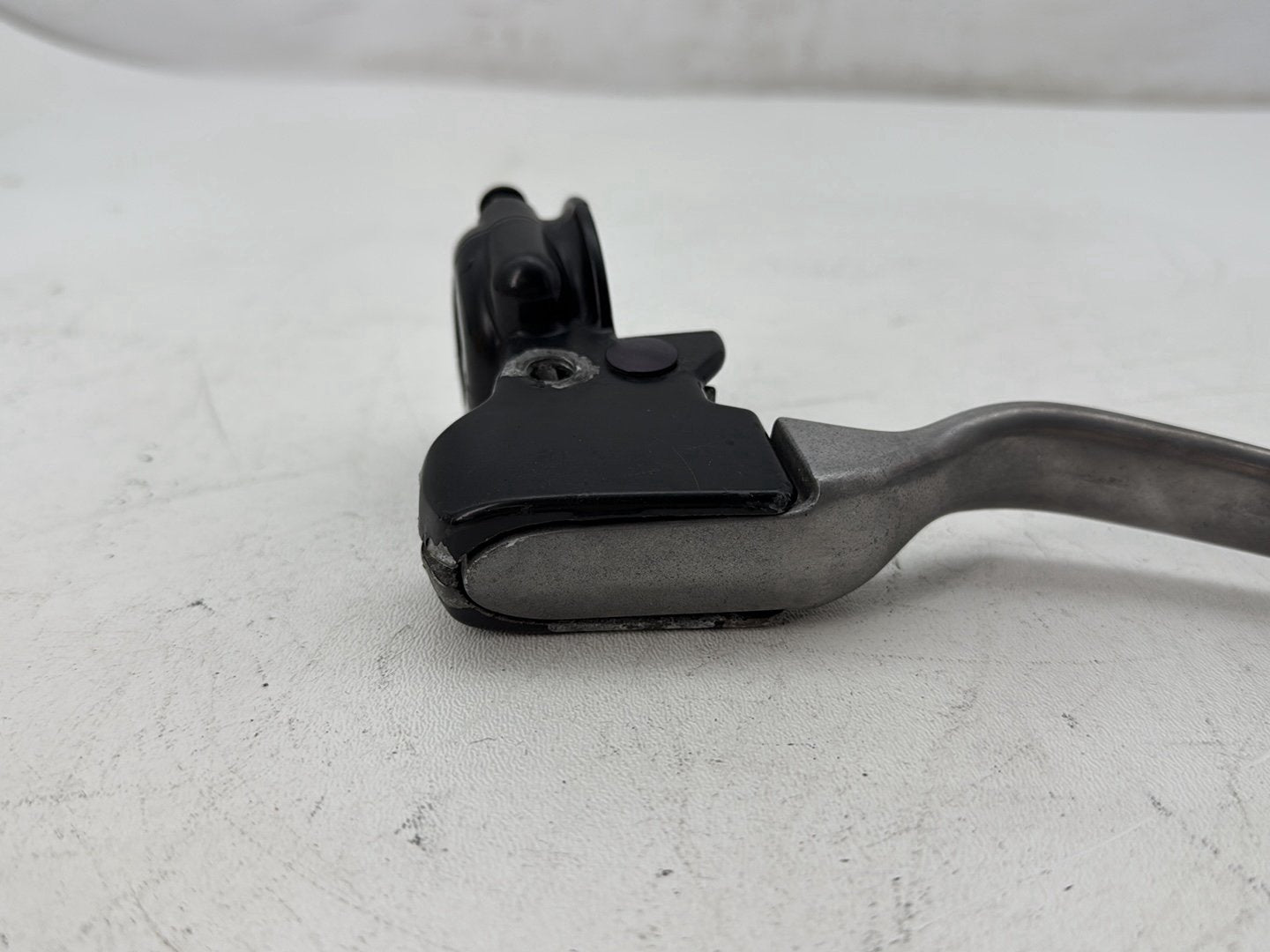 2008 Harley Road King Touring FLHR OEM Front Left Hand Clutch Control Lever