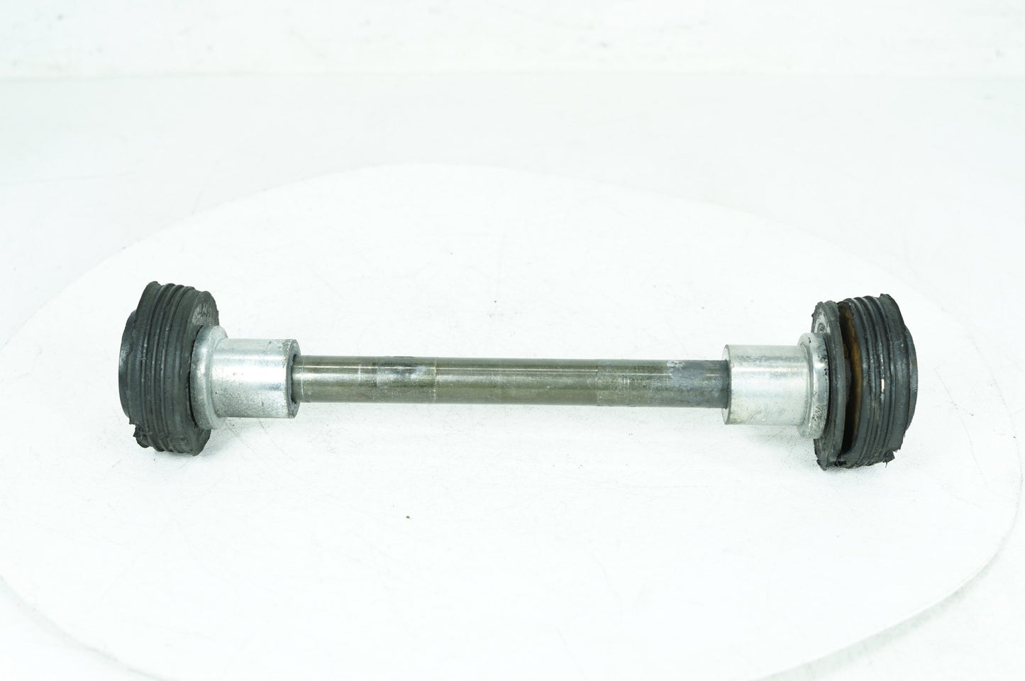 1999 - 2006 Harley-Davidson Touring Street Glide Rear Fork Swingarm Pivot Bolt Shaft 47505-02