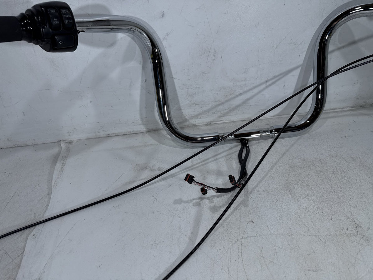 2011 Harley Softail Deluxe FLSTN OEM Handlebars Left Right Switches Controls
