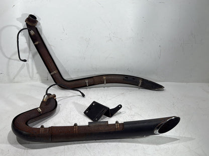 2008 Harley Dyna Fat Bob FXDF Exhaust Header Pipes Vance & Hines w/ Bracket