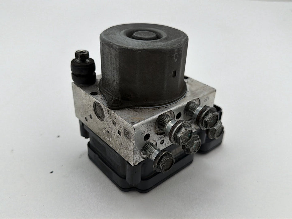 2014 Harley Electra Glide Touring Ultra OEM ABS Brake Pump & Control Module