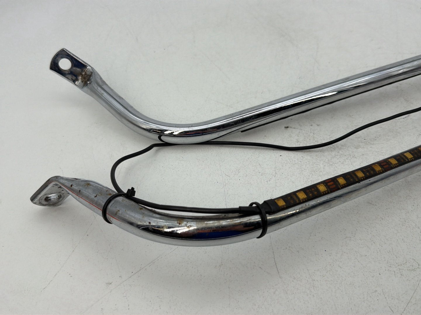 2007 - 2012 Harley-Davidson Touring Street Glide Rear Left Right Saddlebag Guard Rails Bar