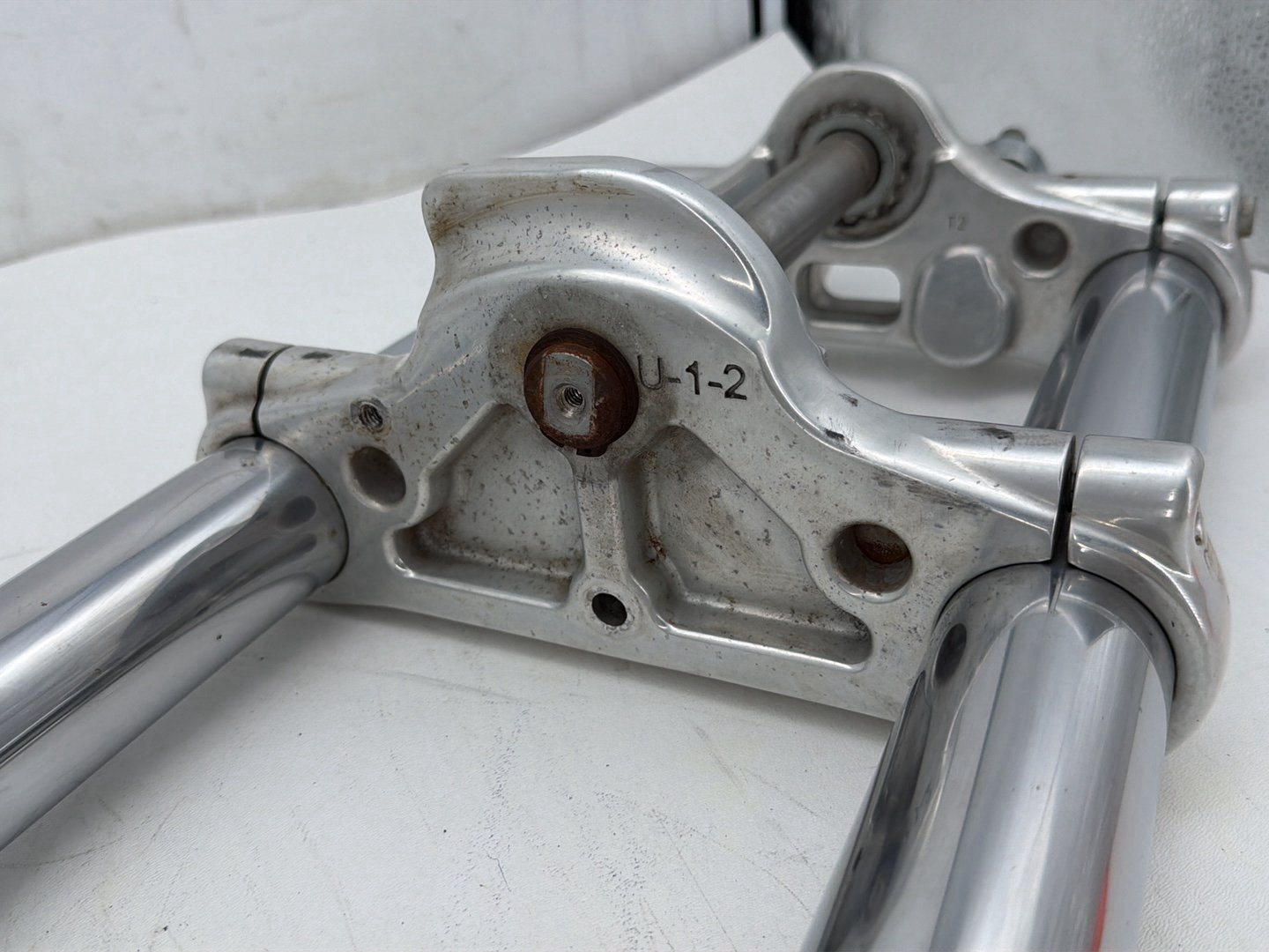 2009 Harley Dyna Street Bob FXDB OEM Front Triple Tree Set & LH RH Fork Legs Sliders