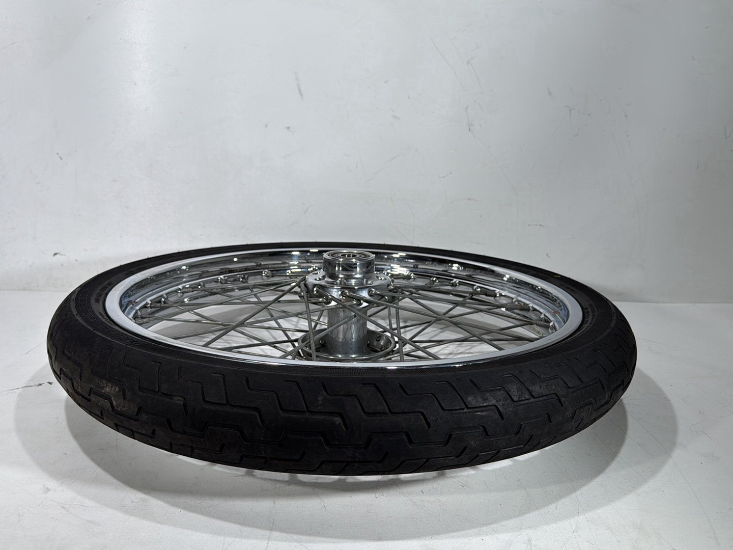 2000 Harley Dyna FXDWG Wide Glide OEM Front Wheel Rim Tire Spoked