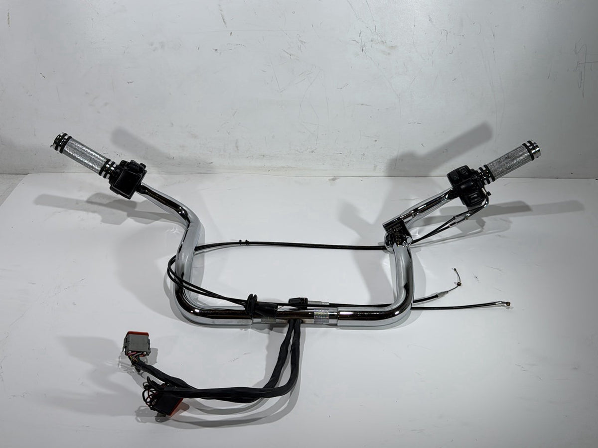 06 Harley Street Glide Touring FLHXI OEM Handlebars Left Right Switches Controls