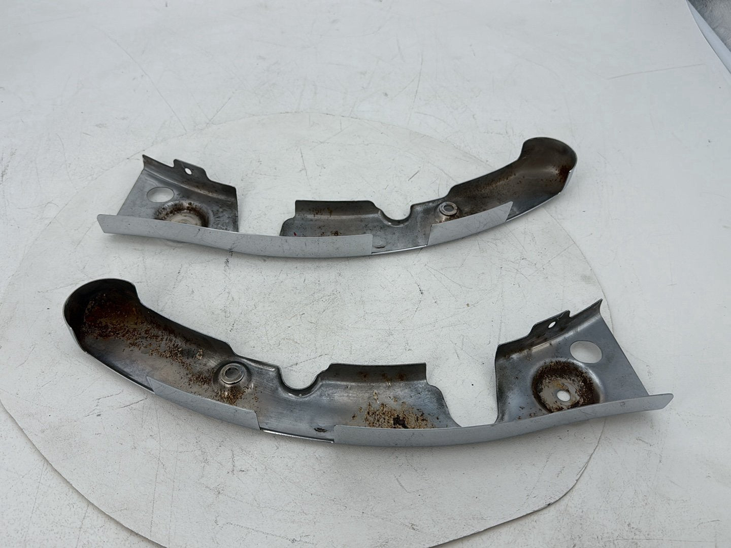 2008 - 2016 Harley-Davidson Touring Electra Glide Ultra Left Right Saddlebag Fender Struts Brackets 	47526-09
