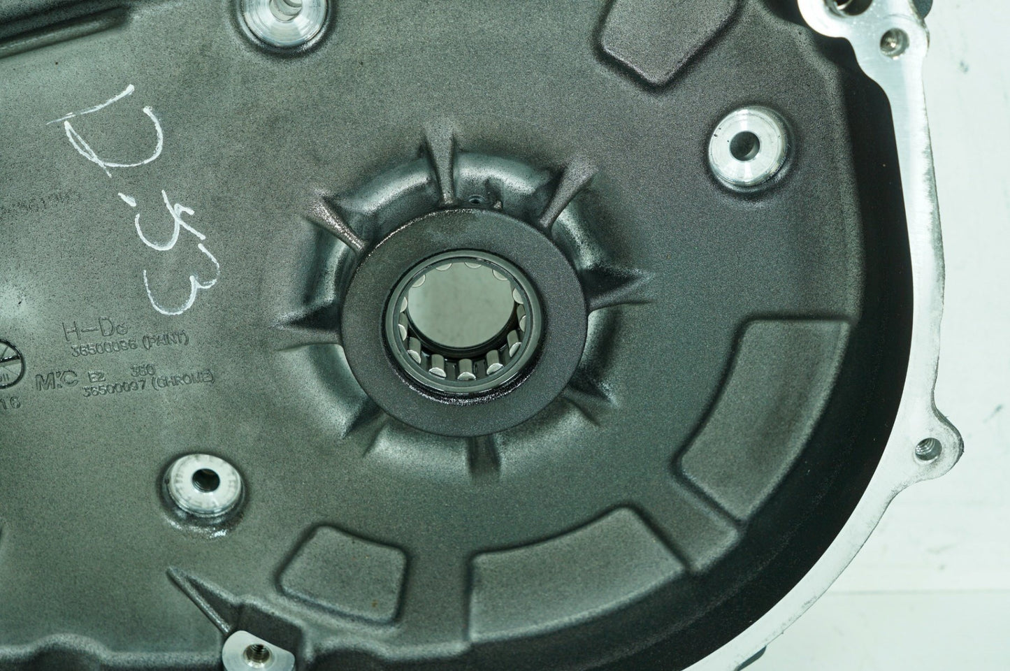 2017 Harley Touring FLHTK Electra Glide Ultra OEM Inner Primary Clutch Cover