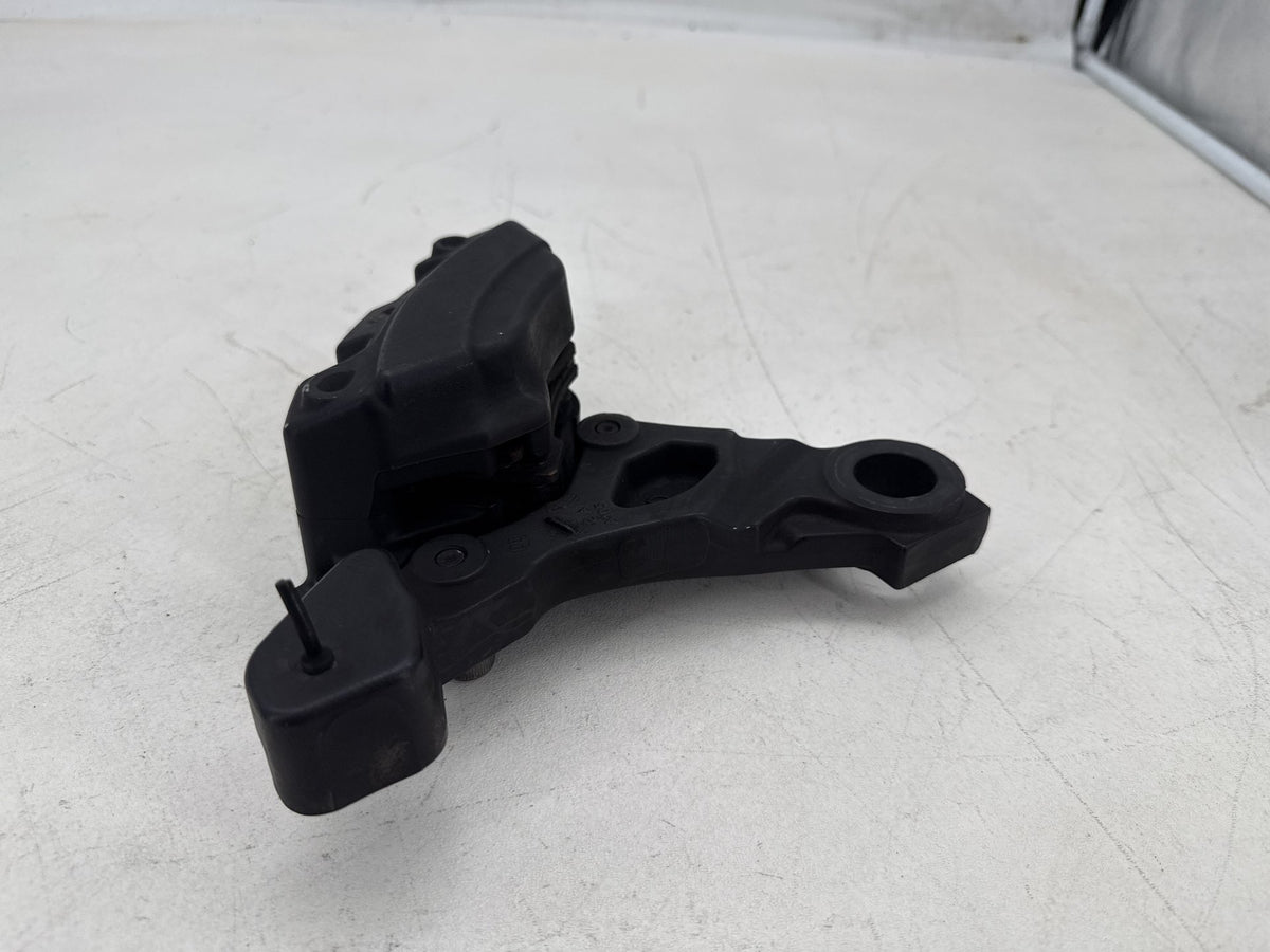 2009 Harley Electra Glide Touring Ultra OEM Rear Back Brake Caliper w/ Bracket