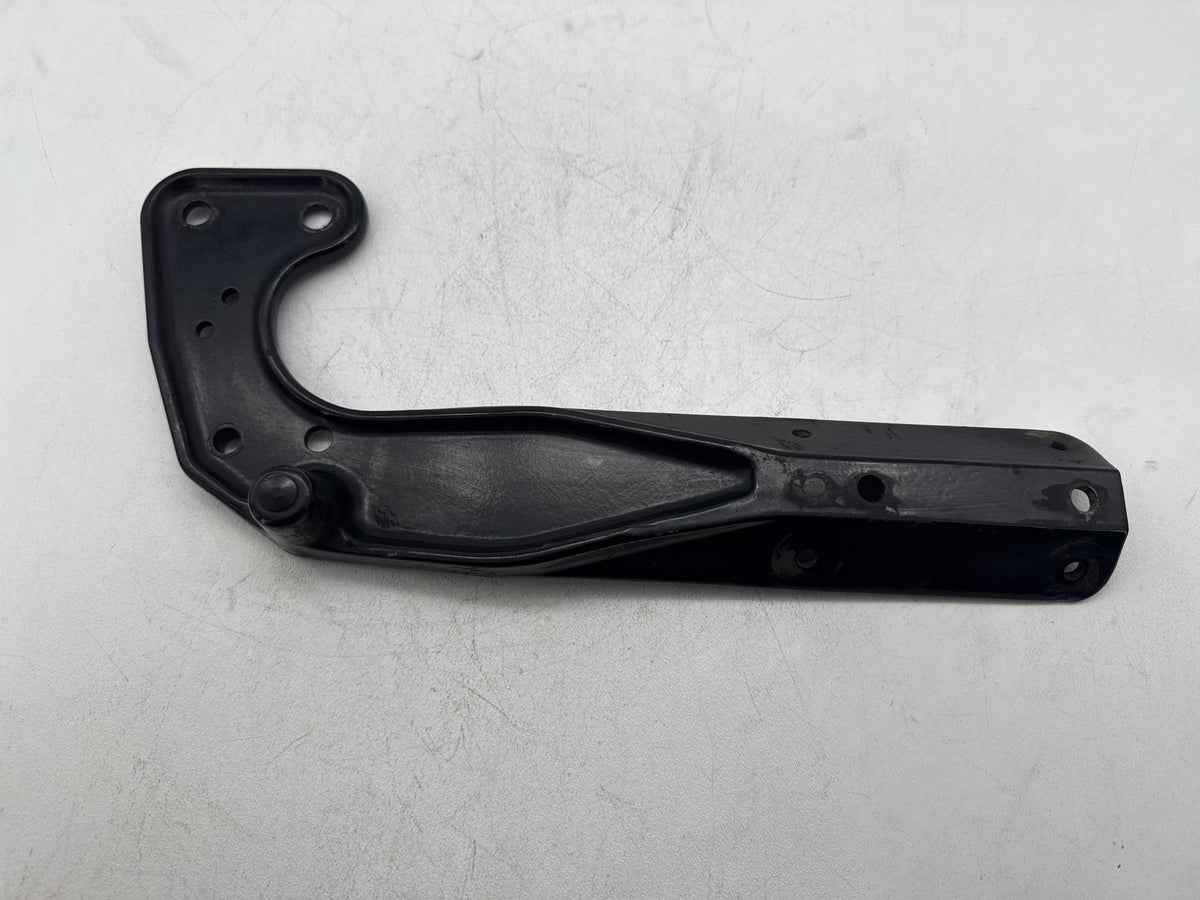 2014 Harley Softail Slim FLS OEM Exhaust System Support Bracket Holder