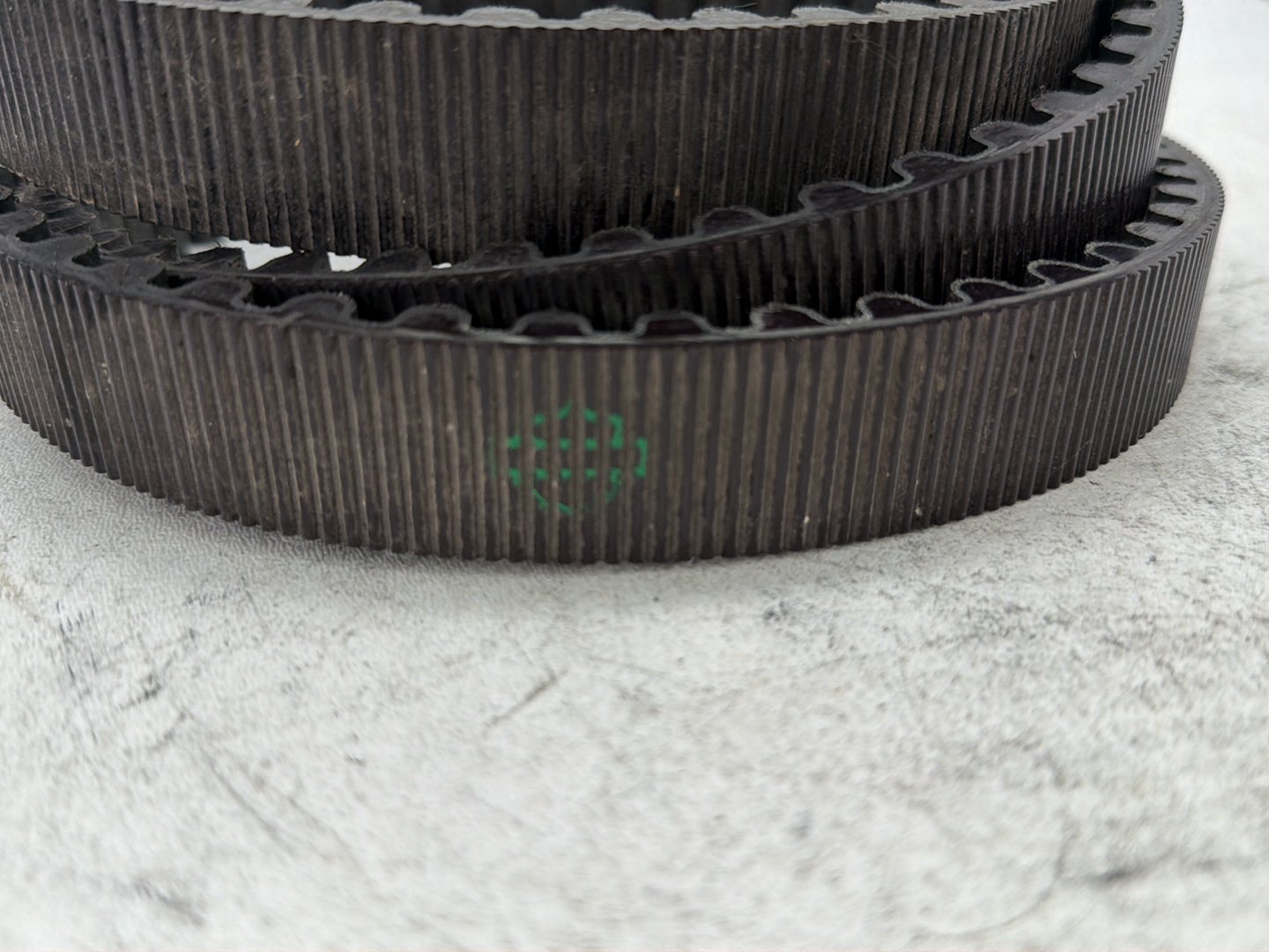 2006 Harley Sportster 1200 Custom XL1200C OEM Rear Drive Belt