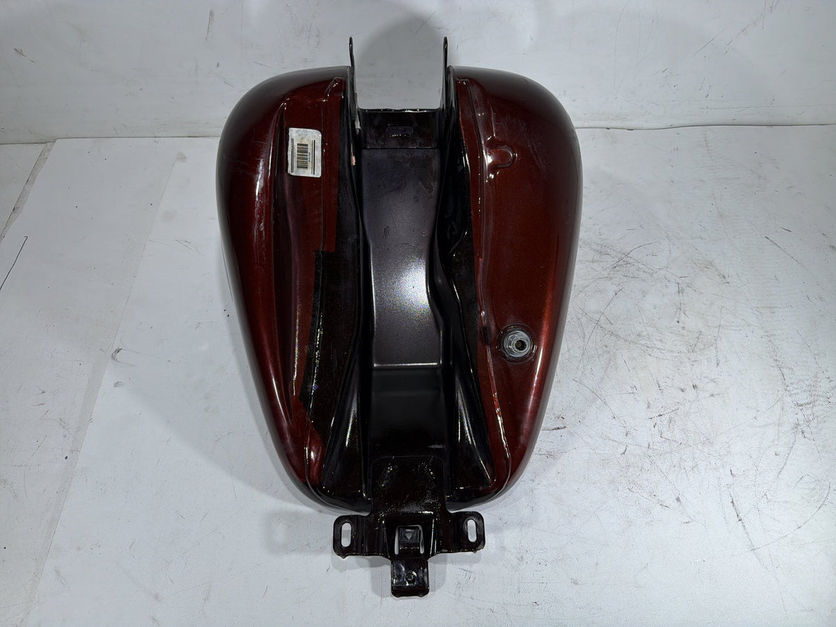 2011 Harley Electra Glide Touring Ultra Fuel Gas Tank Gasoline Reservoir DENTED