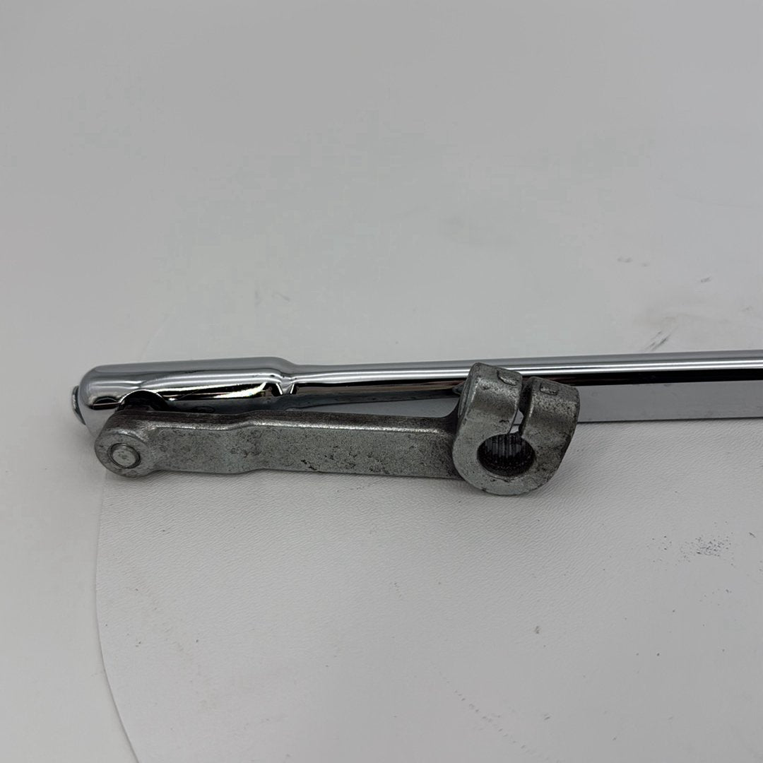 2007 - 2012 Harley-Davidson Touring Street Glide Gear Shifter Lever w/ Rod linkage  	33709-82A