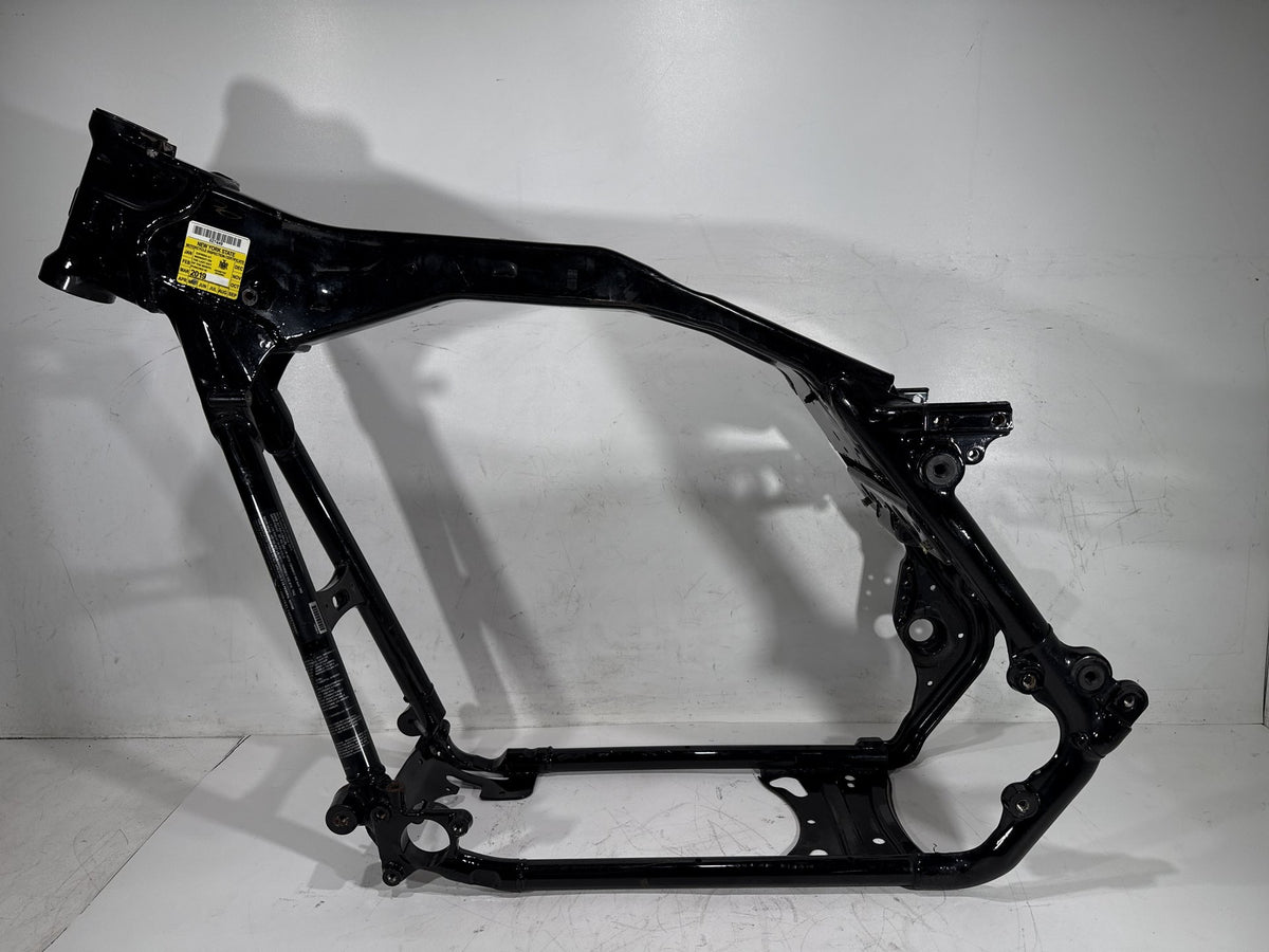 2014 Harley Electra Glide Touring Ultra OEM Body Main Frame Chassis SLVG