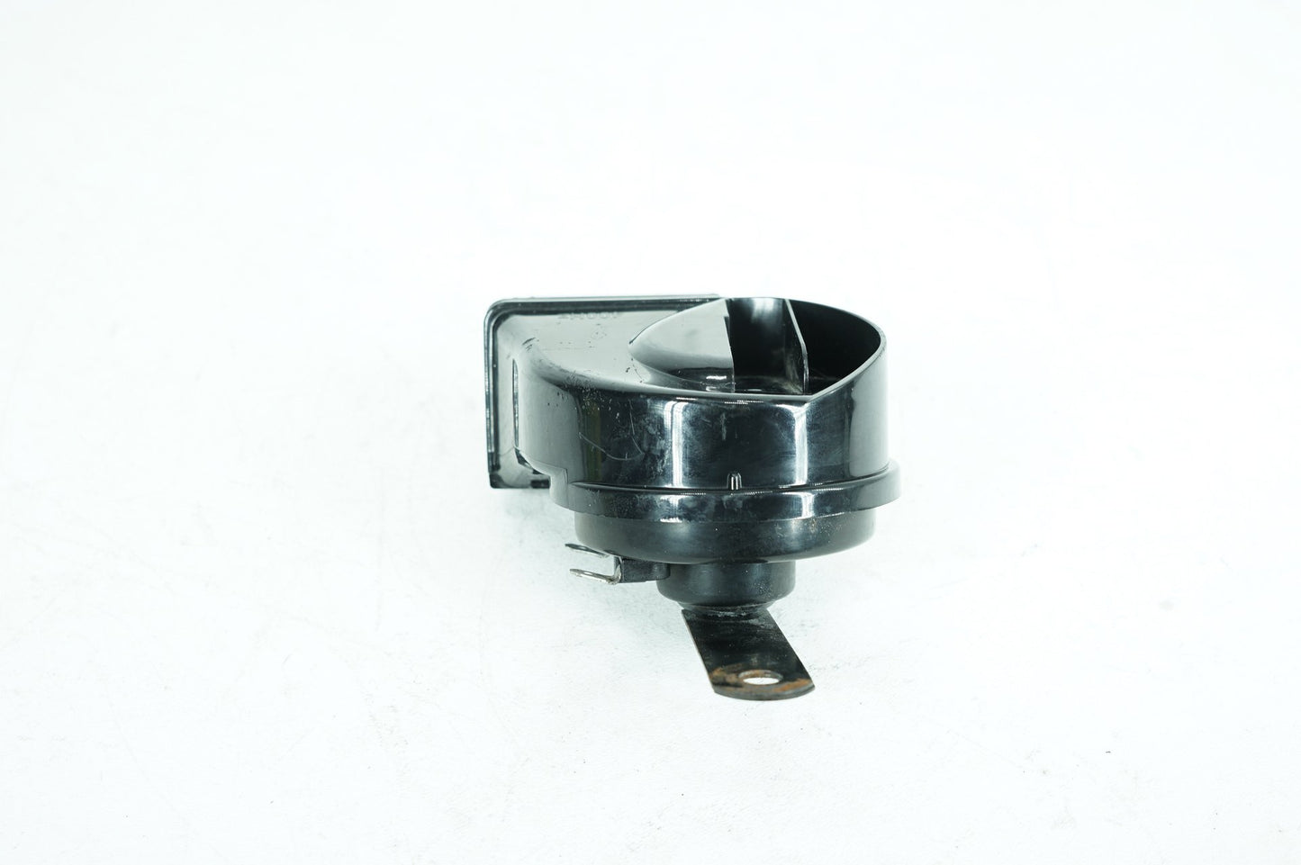 2000 - 2006 Harley-Davidson Softail Heritage Classic Signal Horn Klaxon Beep 69012-93A