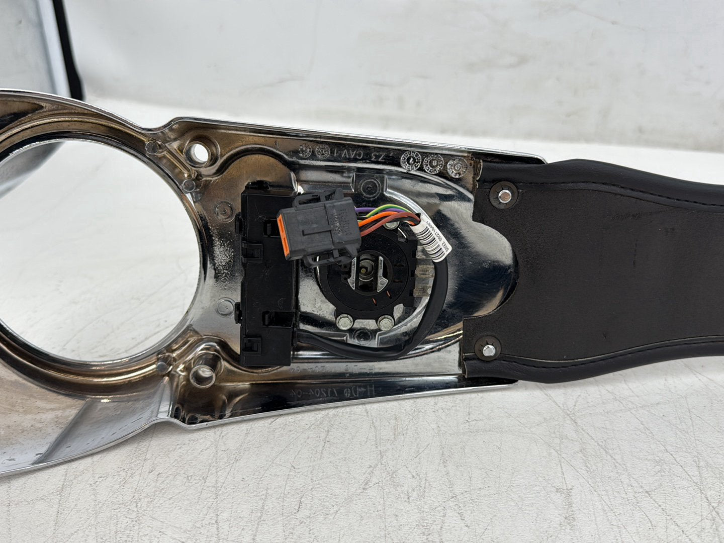 2010 Harley Dyna Fat Bob FXDF OEM Fuel Gas Tank Dash Console NOKey