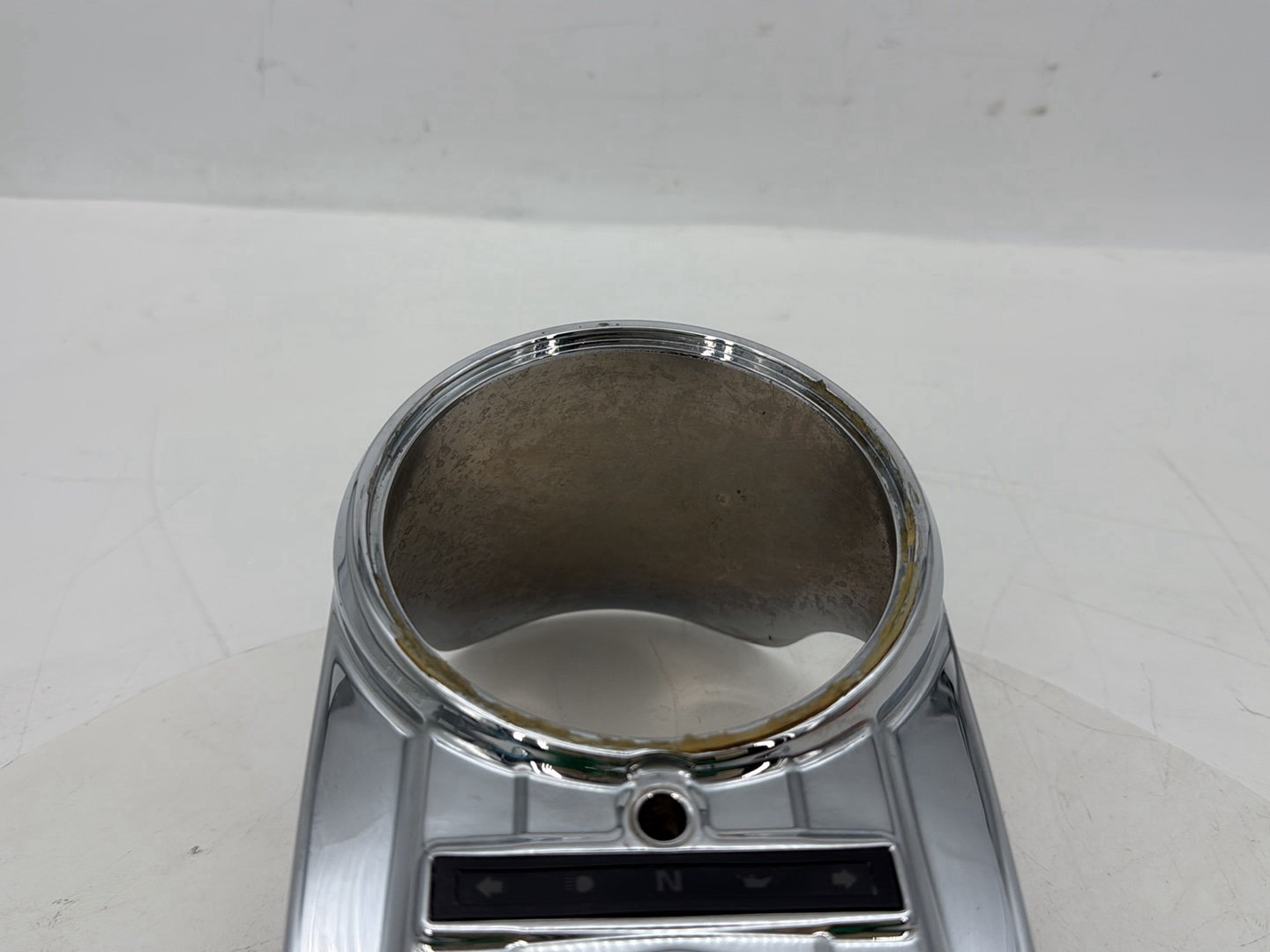 1999 - 2006 Harley-Davidson Touring CVO Screamin Eagle Road King Fuel Gas Tank Dash Console NOKey 69105-02